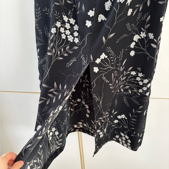 Vintage Floral Black White Small Midi Slip Skirt Cottagecore Fairycore Y2K - Picture 4 of 8